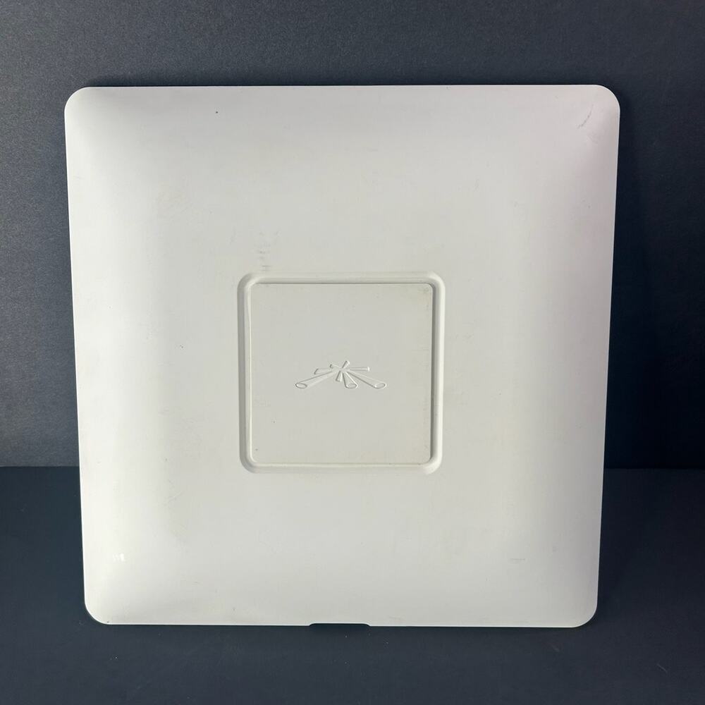 Ubiquiti UniFi UAP-AC 802.11ac Scalable Enterprise Wi-Fi Access Point PoE
